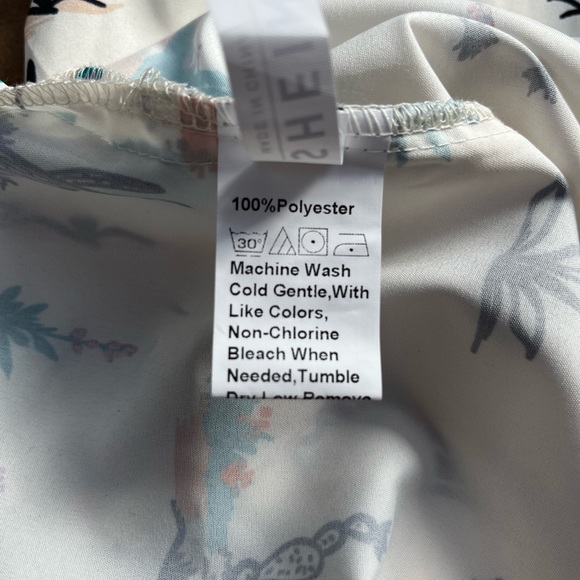 Vacation Style Button-Down Shirt - Picture 5 of 5